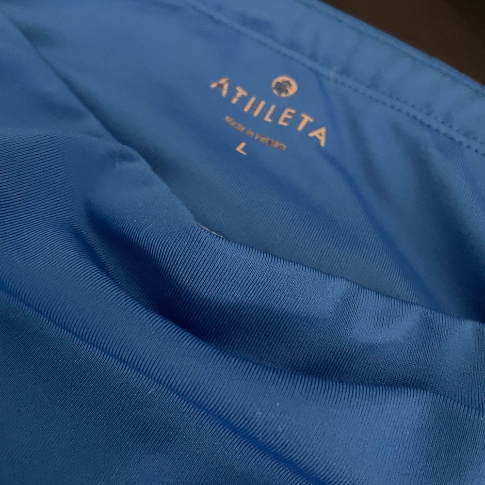 Athleta Stride Pocket Capri Leggins Size L